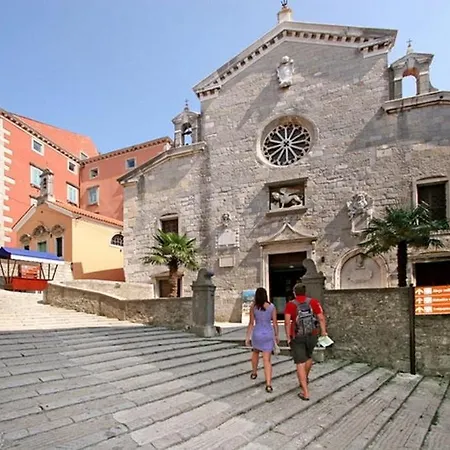 House In With Terrace, Air Conditioning, W-lan, Washing Machine Сasa de vacaciones Labin (Istria)